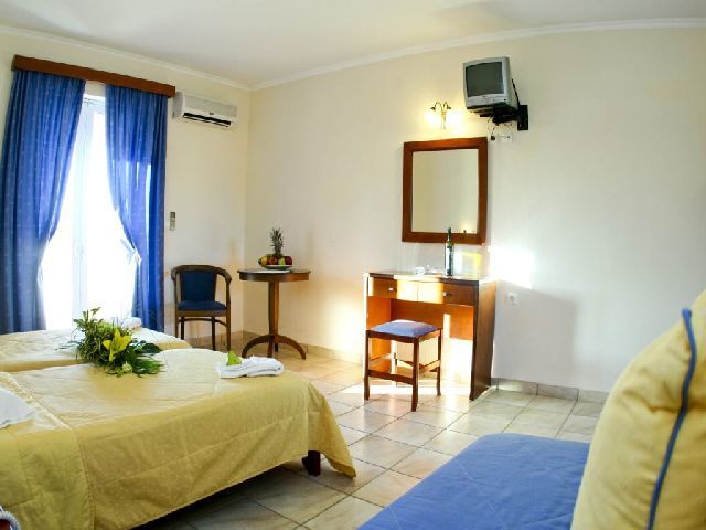 Zante Village 3*