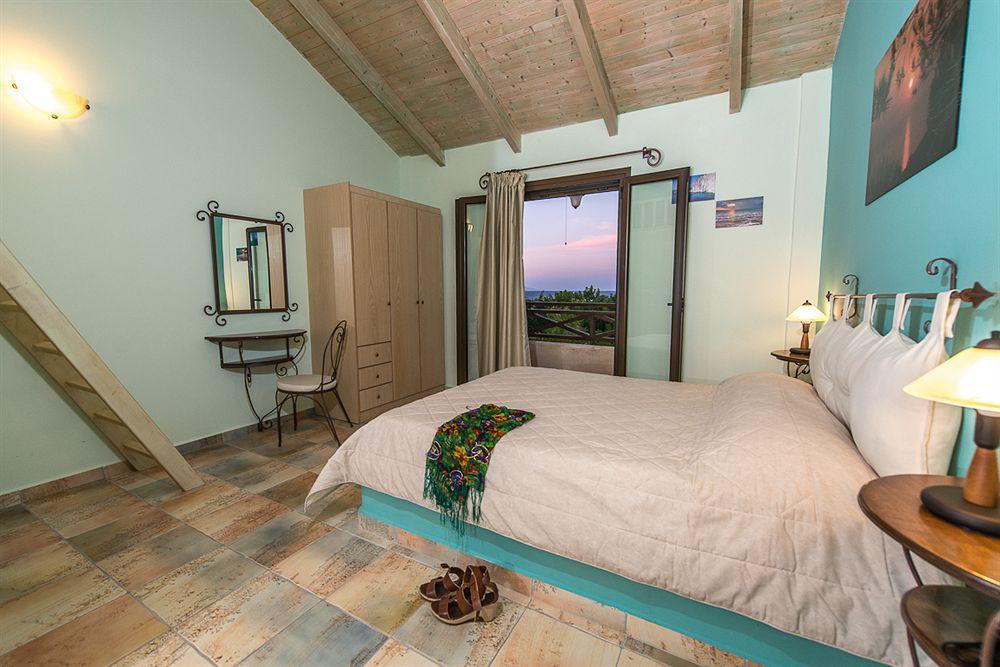 Zante Village Hotel 3*